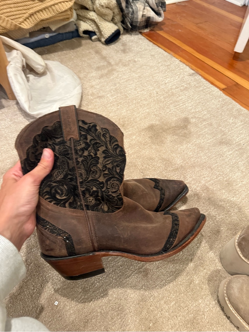 Boulet Women's Brown Embroidered Western Ankle Booties Sz 10